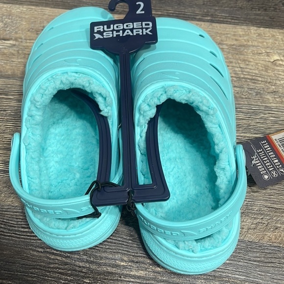 Rugged shark lifestyle shoes for kids - Picture 5 of 11